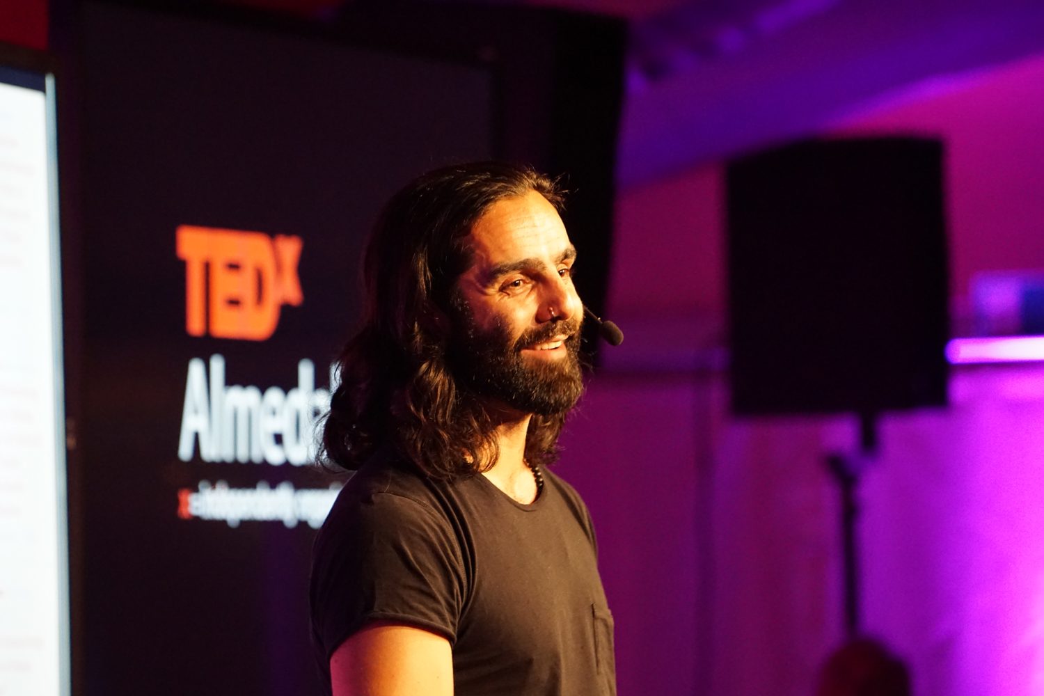 Navid Modiri på TEDx Almedalen